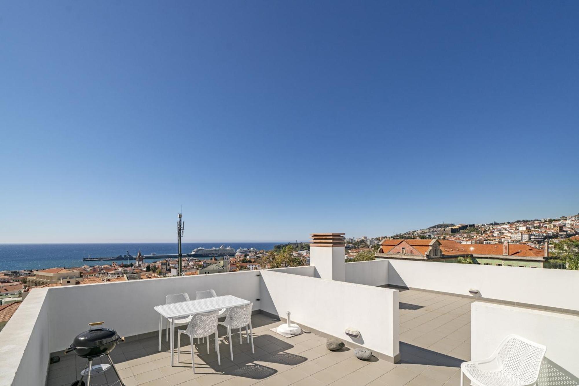 Rooftop Funchal - By Wehost ภายนอก รูปภาพ